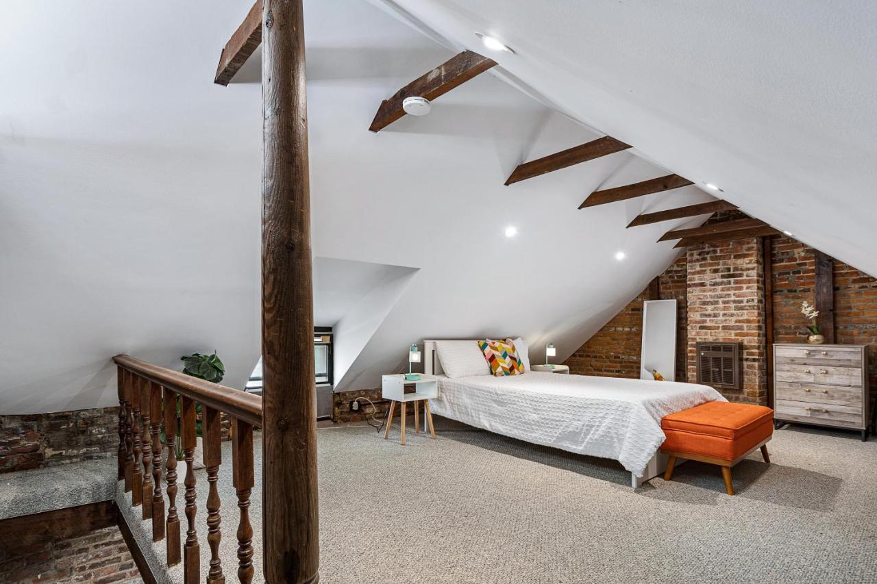 Private Loft Carriage House Walk Score 95 Alexandria Exterior foto